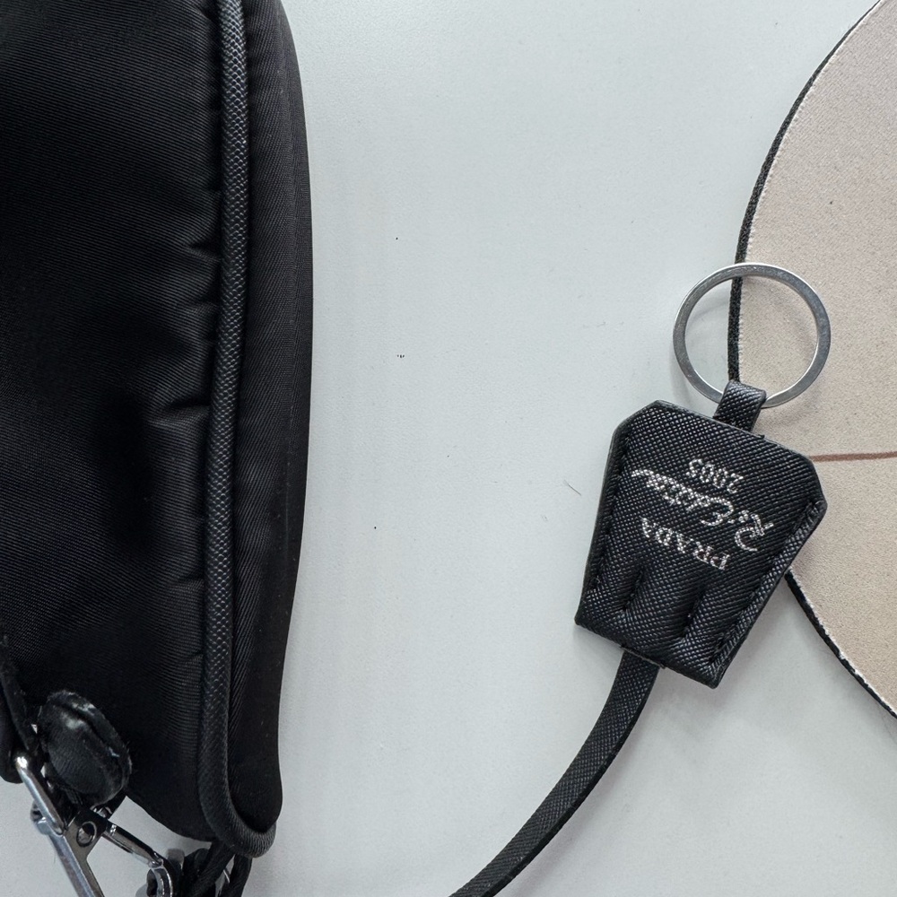 DH GATE Chain Shoulder Bag - Picture 7 of 7